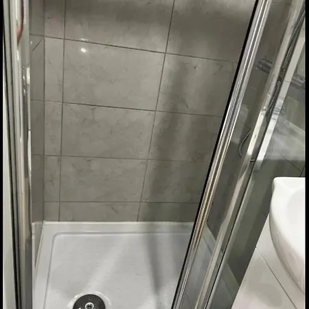 Проживання в сім'ї Antonio Pedro Лісабон