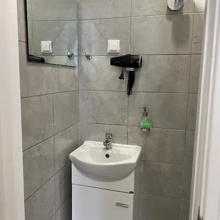 Antonio Pedro * Лісабон